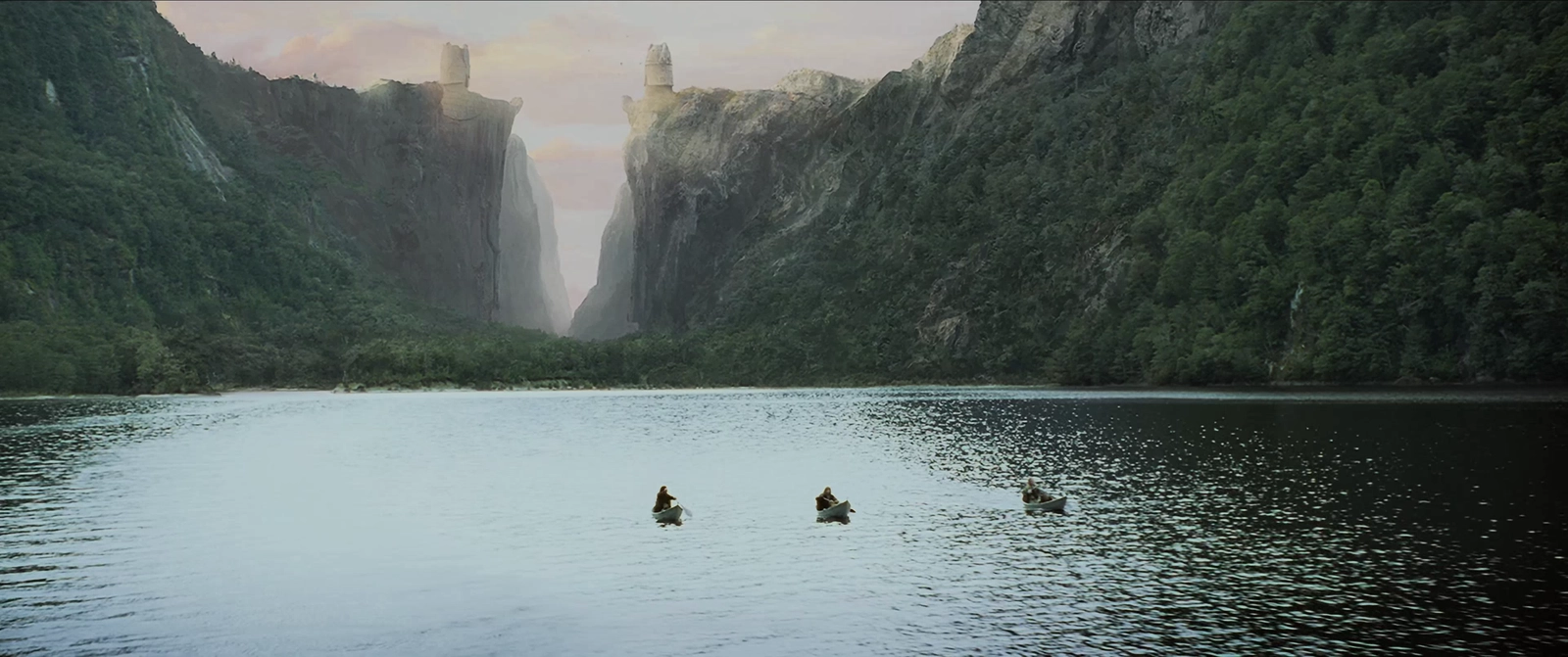 Frame 4 from The Lord of the Rings