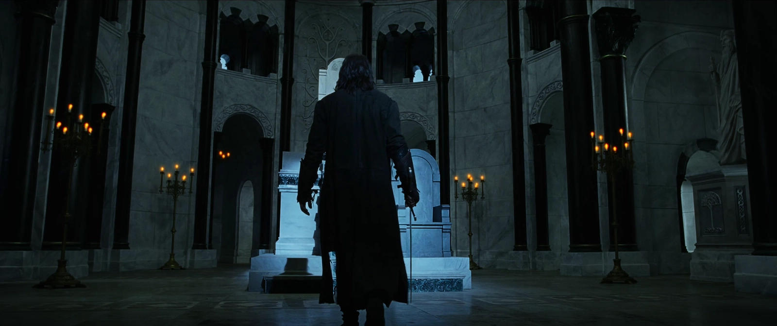 Frame 2 from The Lord of the Rings